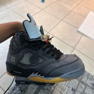 Jordan 5 off white muslin